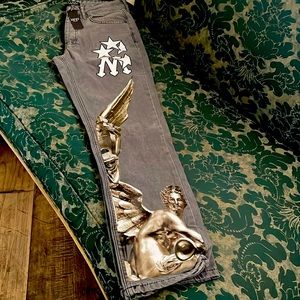 NWT BOOHOO Man graphic jeans size 28